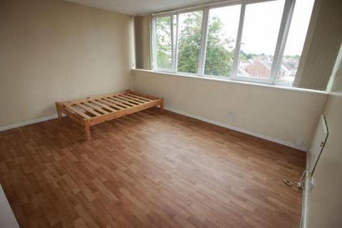 Studio for sale, Dunstable Road, Luton