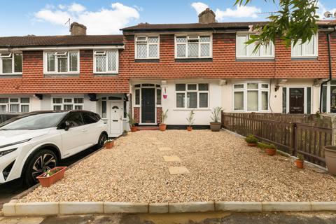 8 Elmdene, Surbiton, KT5 9PW
