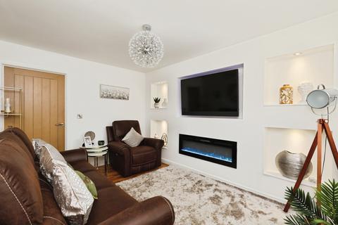 4 bedroom detached house for sale, Limestone Court, Rotherham S25