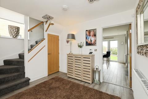 4 bedroom detached house for sale, Limestone Court, Rotherham S25