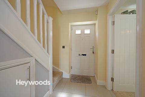 40 Turnberry Drive, Stoke-on-trent, ST4 8EZ