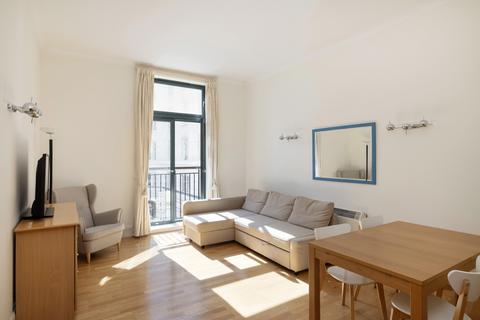2 bedroom apartment for sale, East Block, Forum Magnum Square, London SE1