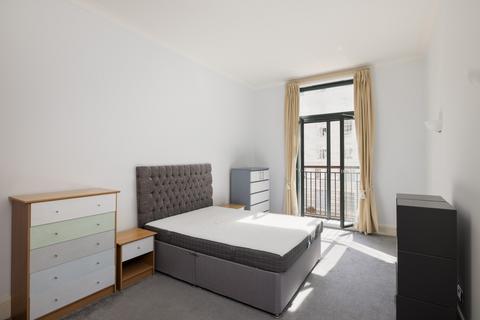 2 bedroom apartment for sale, East Block, Forum Magnum Square, London SE1