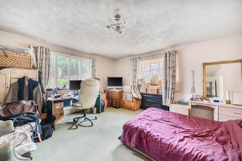 undefined, Birchwood Close, Morden SM4