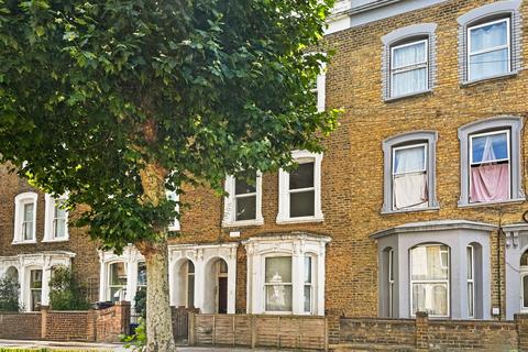 4 bedroom terraced house for sale, Median Road, London, E5