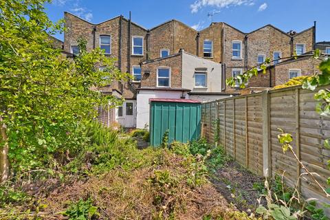 4 bedroom terraced house for sale, Median Road, London, E5