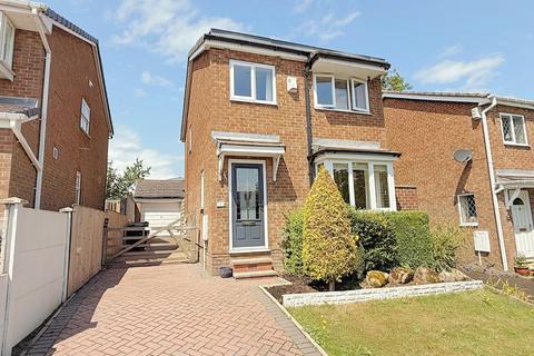 3 bedroom detached house for sale, Cloverville Approach, Odsal, Bradford, BD6