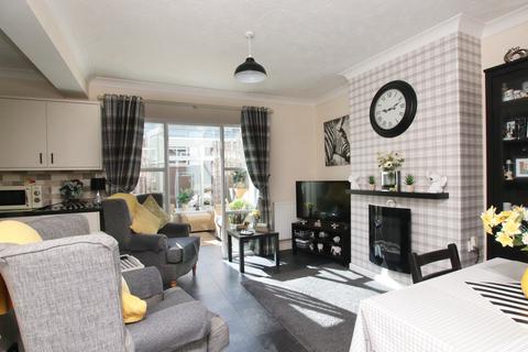 3 bedroom semi-detached house for sale, Wood View, Brynna, Pontyclun CF72 9QY