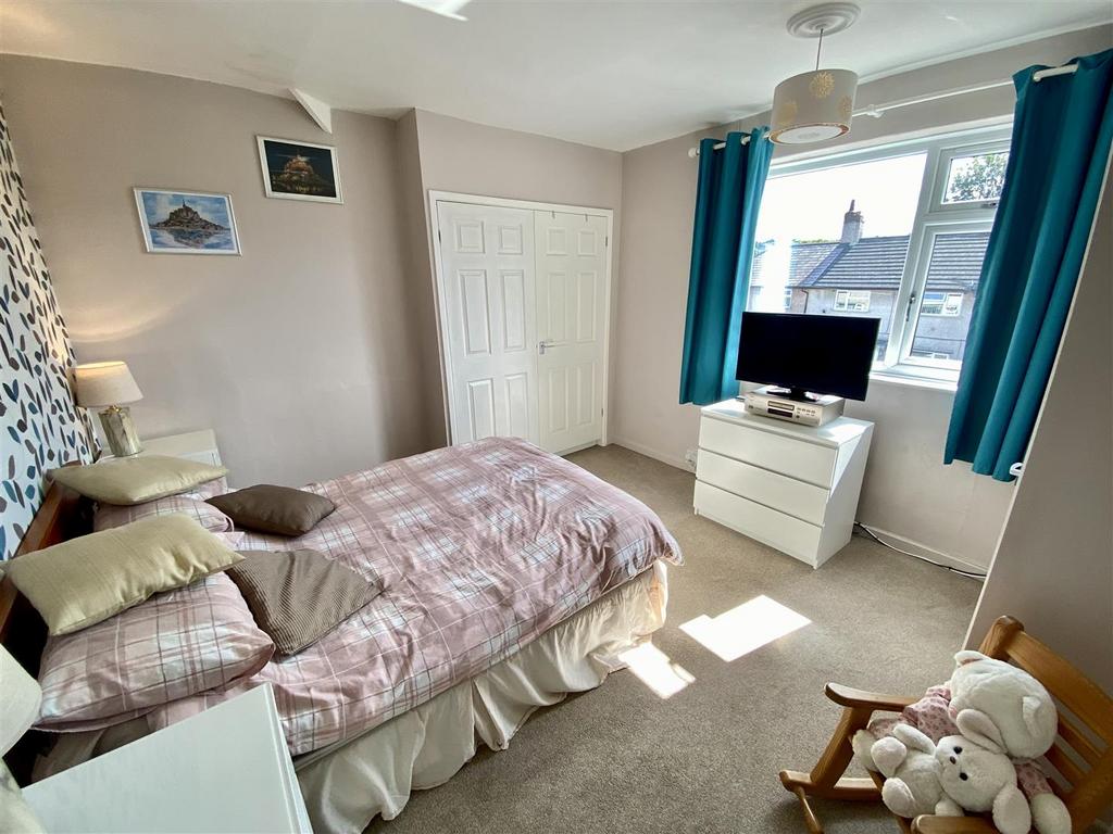 Bramleys Estate Agents - Wilson Avenue - Mirfield