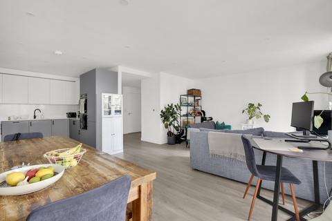 Willowbrook House, Coster Avenue, London, Greater London, N4