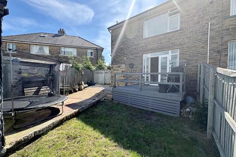 undefined, Fieldway, Clayton, Bradford
