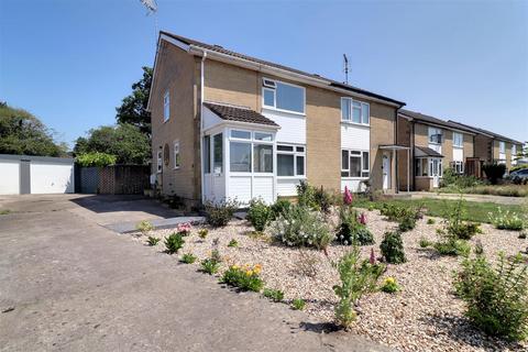 2 bedroom semi-detached house for sale, Meadow Road, Stonehouse