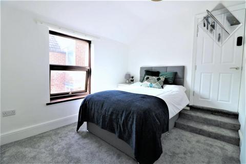 1 bedroom house to rent, Bristol Road, Ilkeston DE7