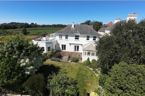 5 bedroom house to rent, La Route Du Petit Clos, St Helier JE2