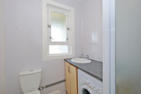 3 bedroom flat to rent, Powis Circle, Old Aberdeen, Aberdeen, AB24