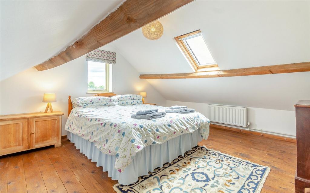 Annex Principal Bed