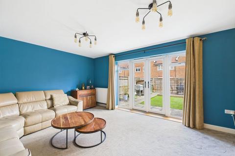 7 Bricklayer Lane, Faygate, Horsham, RH12 0AA
