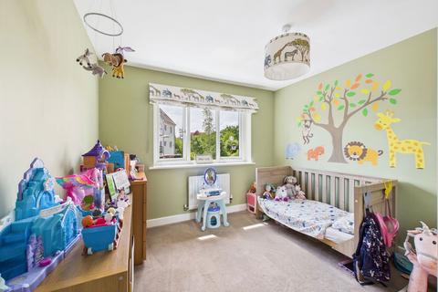7 Bricklayer Lane, Faygate, Horsham, RH12 0AA