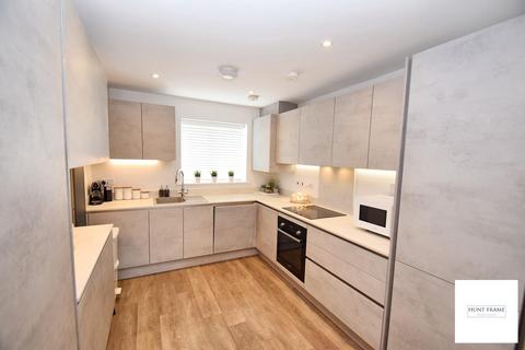 3 bedroom semi-detached house for sale, Reed View, Polegate BN26