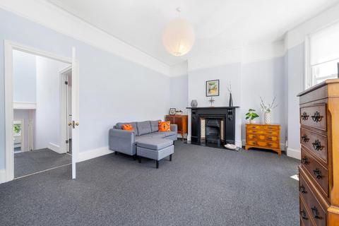 2 bedroom flat for sale, Helix Road, SW2