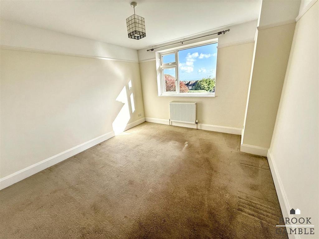 01323 438506
