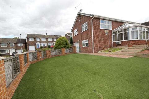 4 bedroom detached house for sale, Bexhill Close, Pontefract