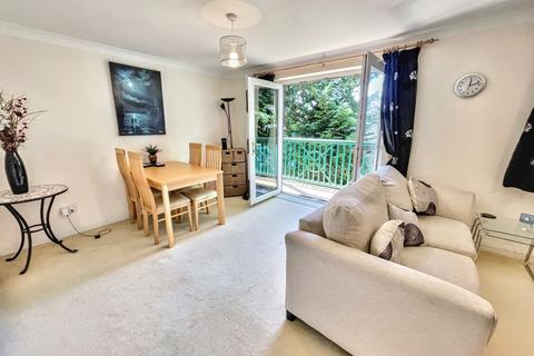 2 bedroom flat for sale, Bournemouth