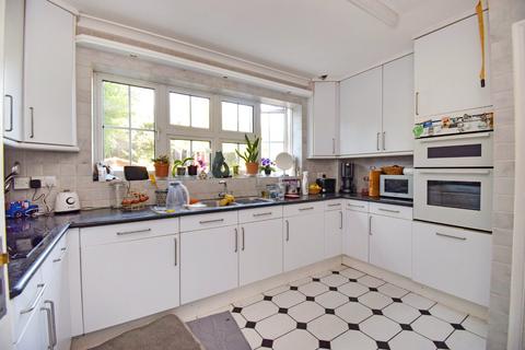 4 bedroom detached house for sale, Green Lane, Burnham, Buckinghamshire, SL1