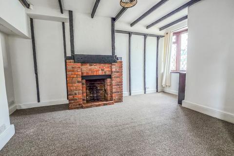 3 bedroom semi-detached house for sale, Squirrels Heath Lane, Hornchurch, RM11