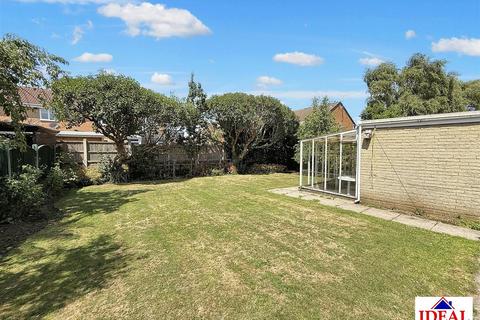 2 bedroom semi-detached bungalow for sale, Fern Bank, Adwick Le Street, Doncaster