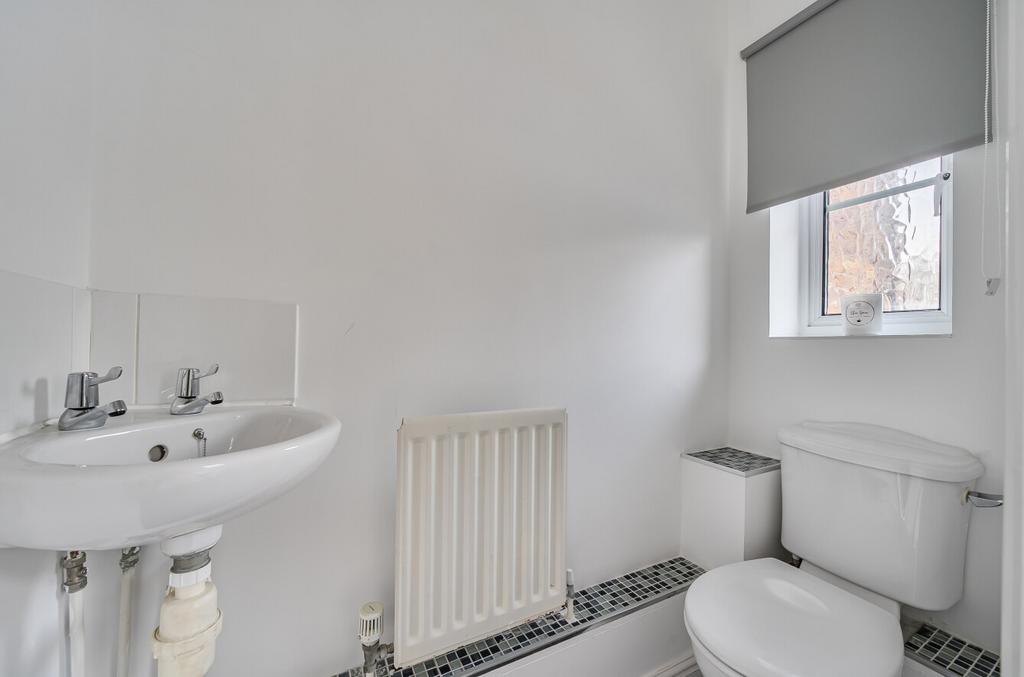 1381722 19 694026...