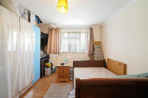 undefined, Byron Road, WEMBLEY