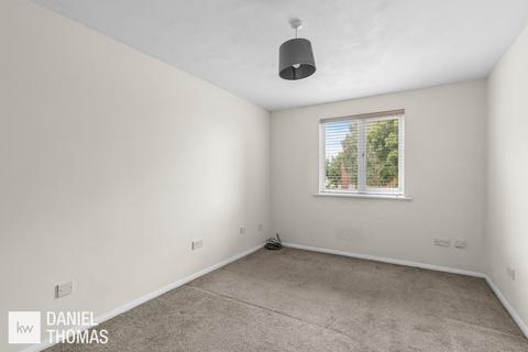 73 Howard Close, Waltham Abbey, EN9 1XB