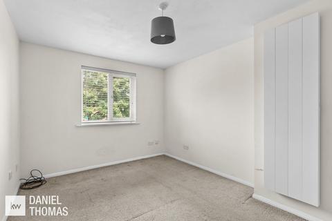 73 Howard Close, Waltham Abbey, EN9 1XB