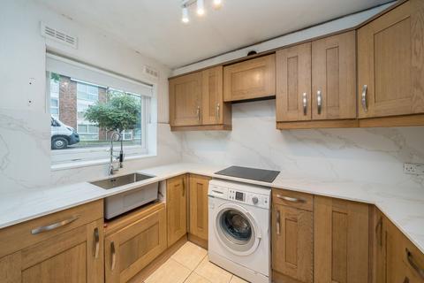 73 Oakley Close, Isleworth, TW7 4HY