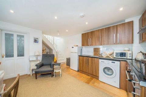 1 bedroom terraced house for sale, Gibbon Road, Kingston Upon Thames KT2