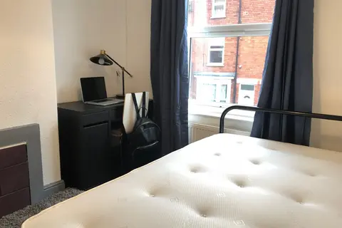 4 bedroom terraced house to rent, Lincoln LN2