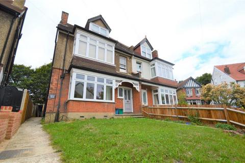 1 bedroom flat to rent, Blenheim Crescent, South Croydon, CR2