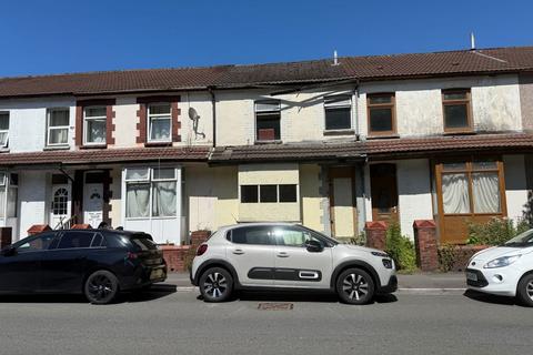 75 Broadway, Pontypridd, CF37 1BD