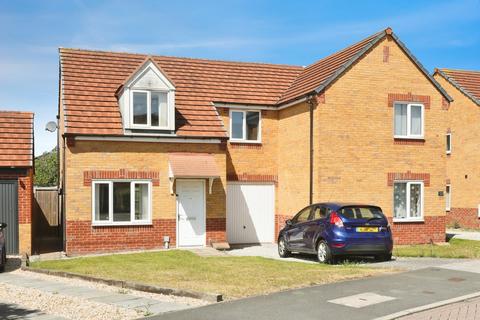 3 bedroom semi-detached house for sale, Cemetery Road, Worksop S81