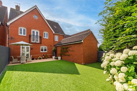 4 Hampton Road, Stansted, CM24 8FE