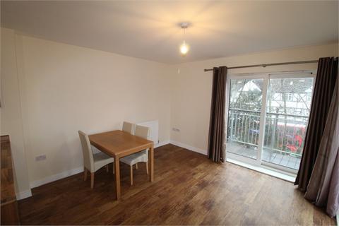 3 bedroom flat for sale, Fortune Avenue, EDGWARE, HA8