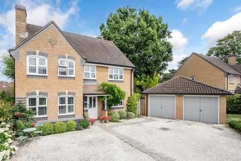 34 Elmwood Drive, Epsom, KT17 2NN