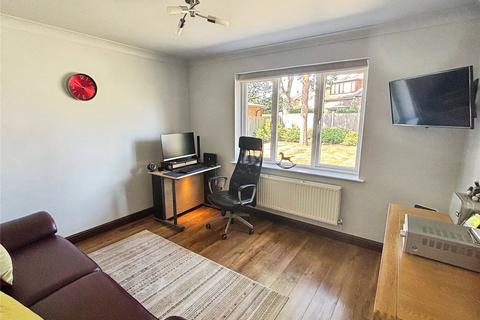3 bedroom bungalow for sale, Travis Close, Doncaster DN7