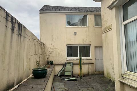 8 Castle Street, Maesteg, CF34 9YH