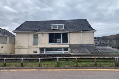 8 Castle Street, Maesteg, CF34 9YH