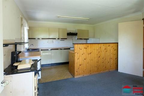 3 bedroom detached house for sale, Lon Uchaf, Pwllheli LL53