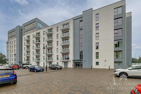 2 bedroom apartment to rent, Mount Wise Crescent, Plymouth PL1