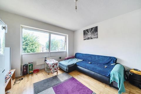 undefined, Holmesdale Road, London