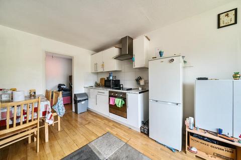 undefined, Holmesdale Road, London